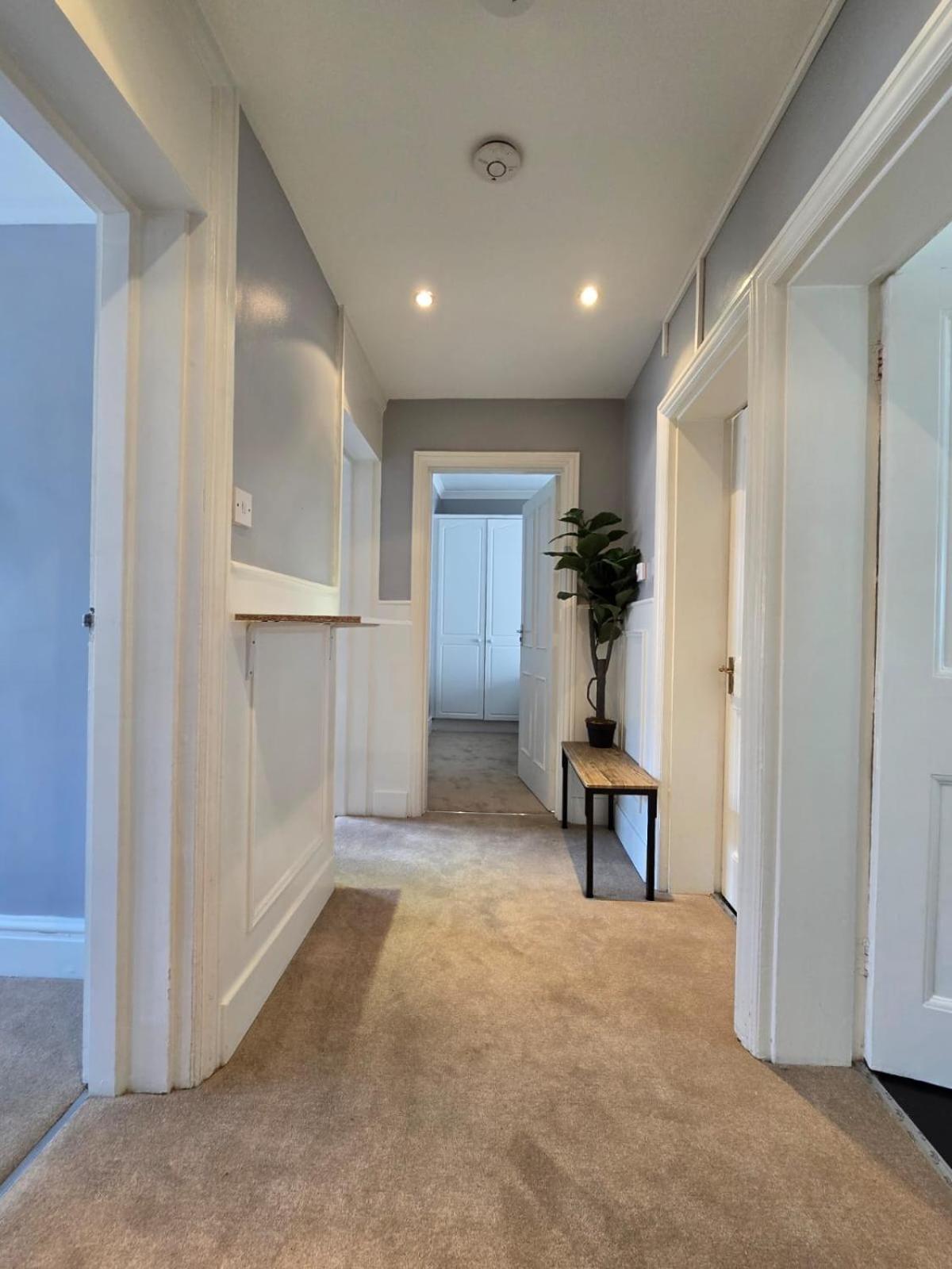 Great Flat Close To Edgware Road London Bagian luar foto