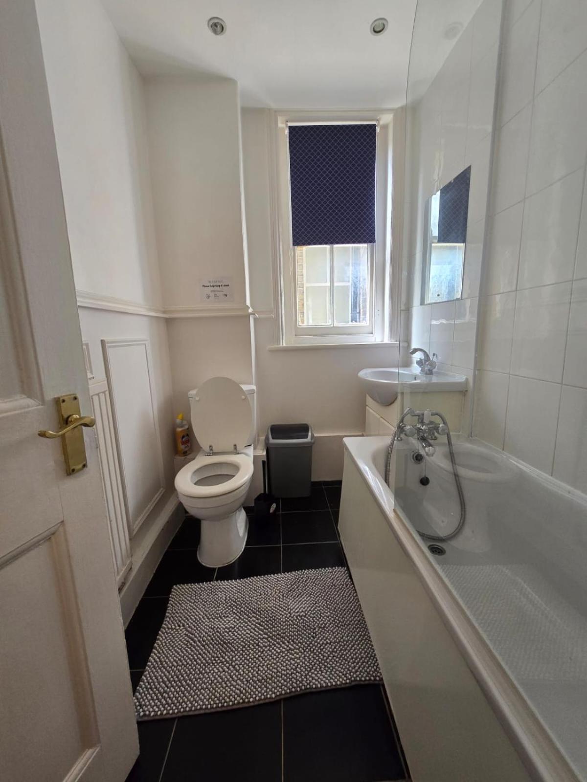 Great Flat Close To Edgware Road London Bagian luar foto