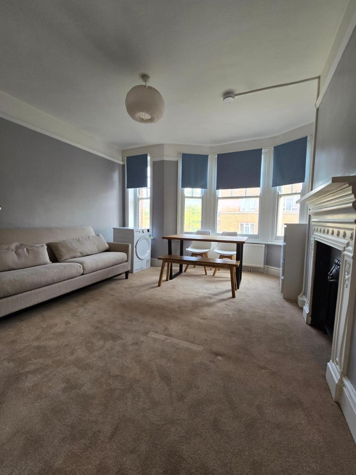 Great Flat Close To Edgware Road London Bagian luar foto